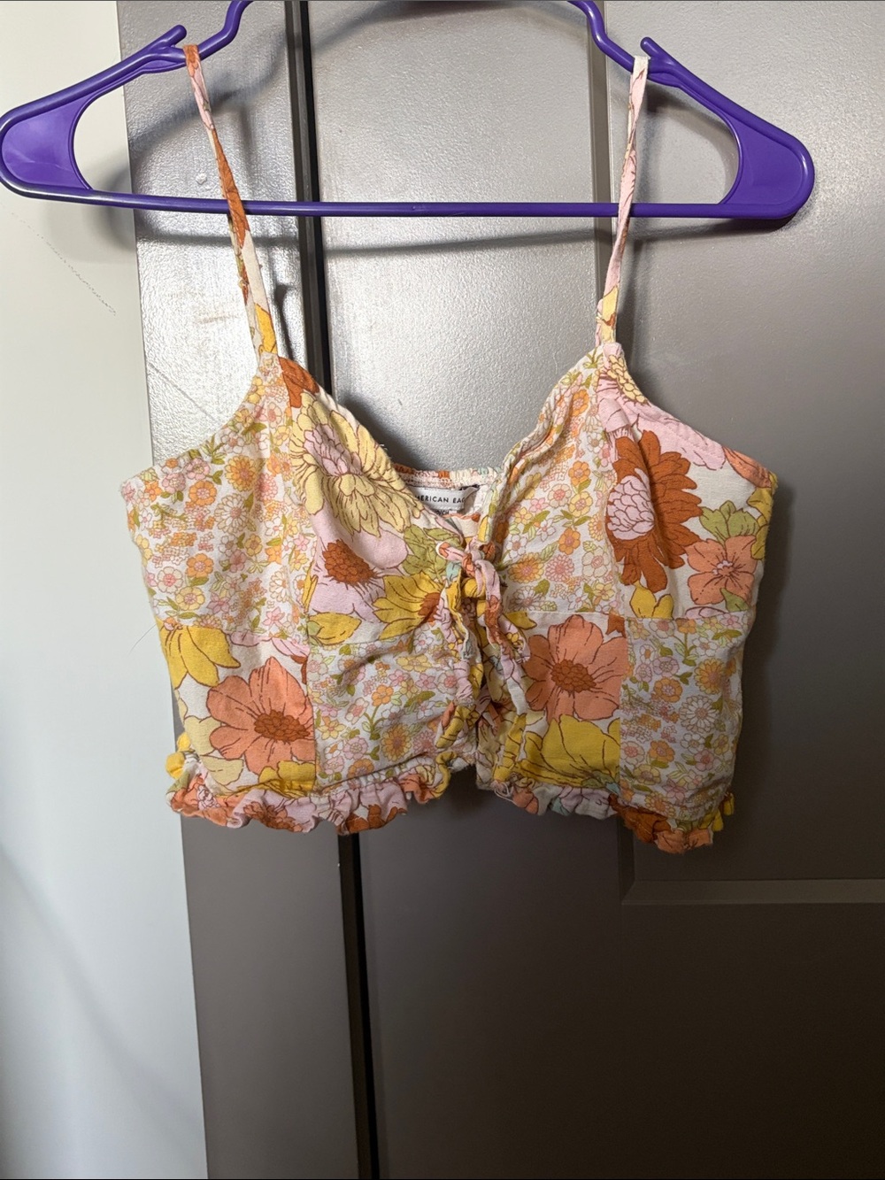 American Eagle Floral Tie-Front Crop Top